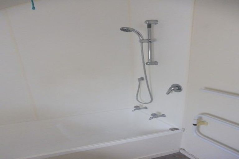 Photo of property in 14c Jones Crescent, Melville, Hamilton, 3206