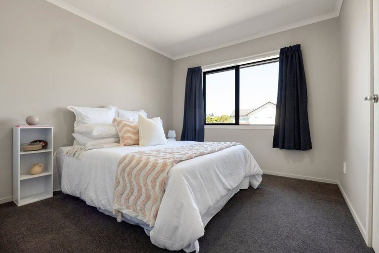 Photo of property in 2 Teatree Close, Huntington, Hamilton, 3210