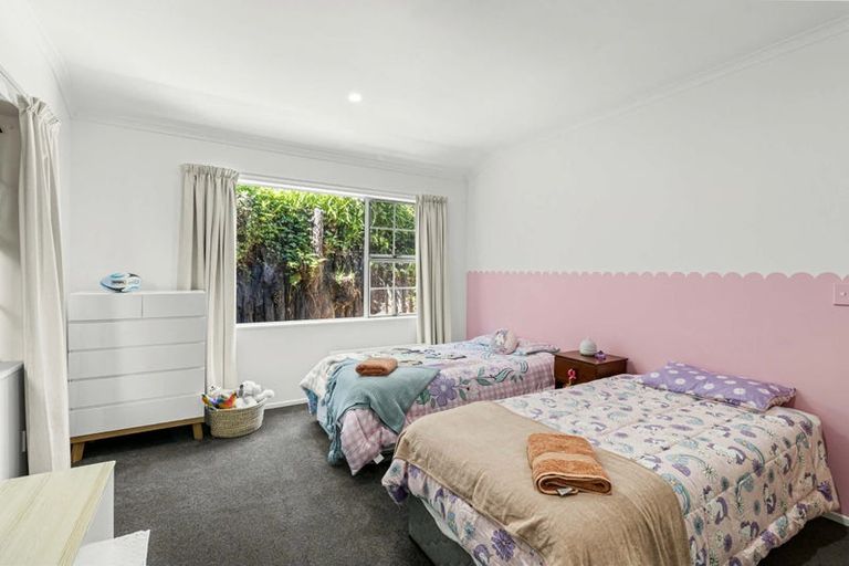 Photo of property in 13 Burns Street, Westown, New Plymouth, 4310