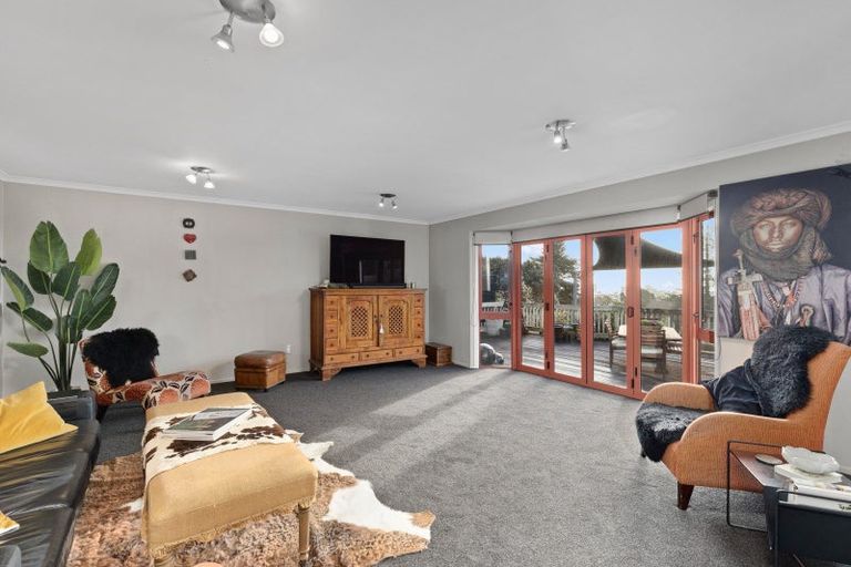 Photo of property in 25 Rogan Street, New Plymouth, 4310