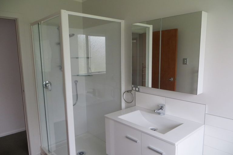 Photo of property in 1/7 Miro Street, New Lynn, Auckland, 0600