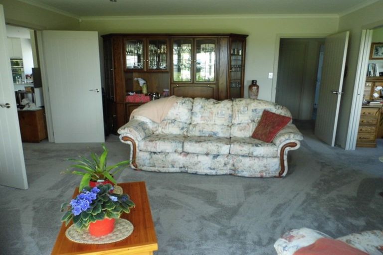 Photo of property in 140 Awamoa Road, Holmes Hill, Oamaru, 9492