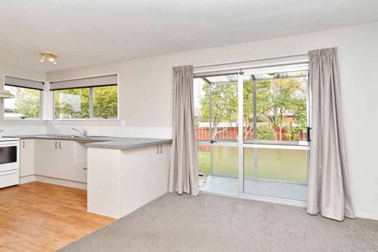 Photo of property in 1/73 Sabys Road, Halswell, Christchurch, 8025
