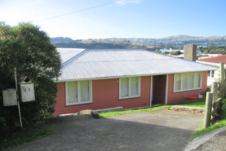 Photo of property in 21 Waiho Terrace, Elsdon, Porirua, 5022