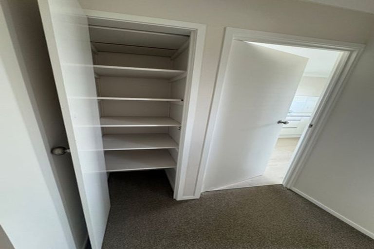 Photo of property in 23a Luton Avenue, Sunnyhills, Auckland, 2010