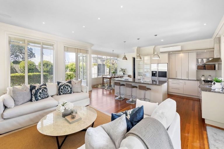 Photo of property in 26 Victoria Avenue, Remuera, Auckland, 1050