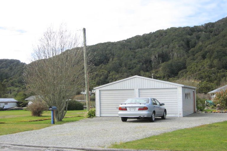 Photo of property in 710 Taylorville Road, Taylorville, Greymouth, 7805