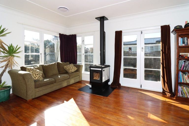 Photo of property in 183 High Street South, Carterton, 5713