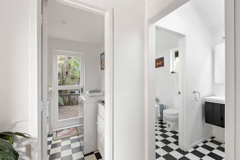 Photo of property in 264 Beach Road, Campbells Bay, Auckland, 0630