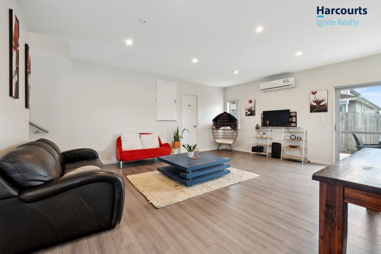 Photo of property in 11 Regis Park Drive, Pukekohe, 2120