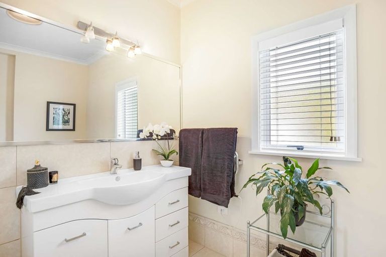 Photo of property in 11 Porritt Street, Saint Johns Hill, Whanganui, 4500