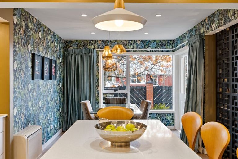 Photo of property in 60 Burnside Crescent, Burnside, Christchurch, 8053