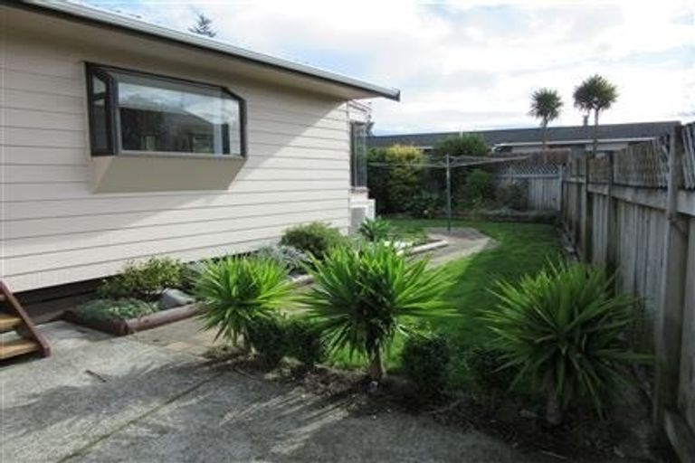 Photo of property in 63 Langdale Avenue, Paraparaumu, 5032