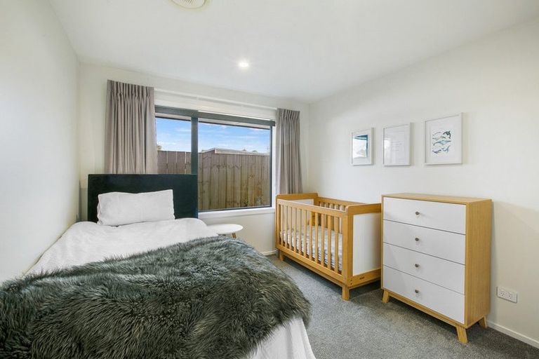 Photo of property in 7 Terli Way, Glen Avon, New Plymouth, 4312