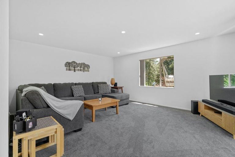 Photo of property in 38 Saint Laurent Way, Ohau, Levin, 5570