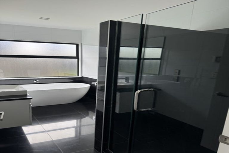 Photo of property in 33 Union Street, Hokowhitu, Palmerston North, 4410