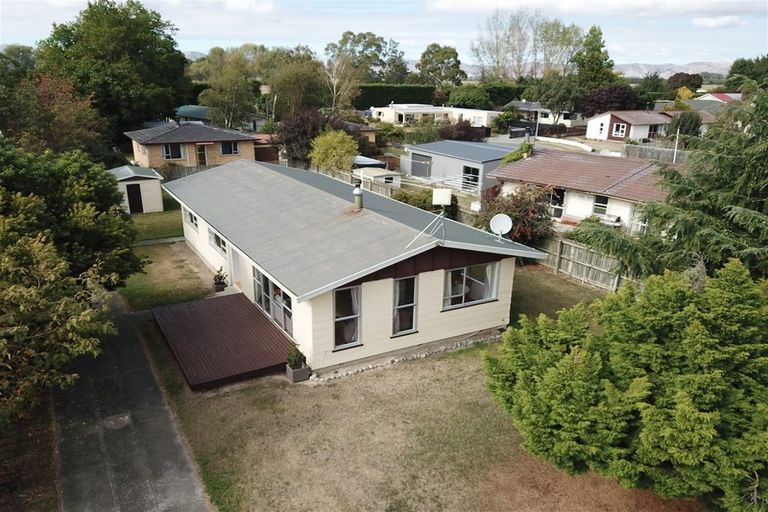 Photo of property in 22 Balmoral Street, Culverden, 7392