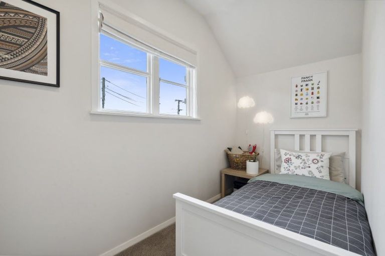 Photo of property in 15 Leveson Street, Strathmore Park, Wellington, 6022