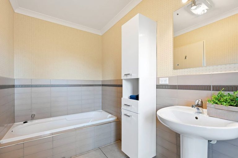 Photo of property in 22 Lowe Road, Rukuhia, Hamilton, 3282