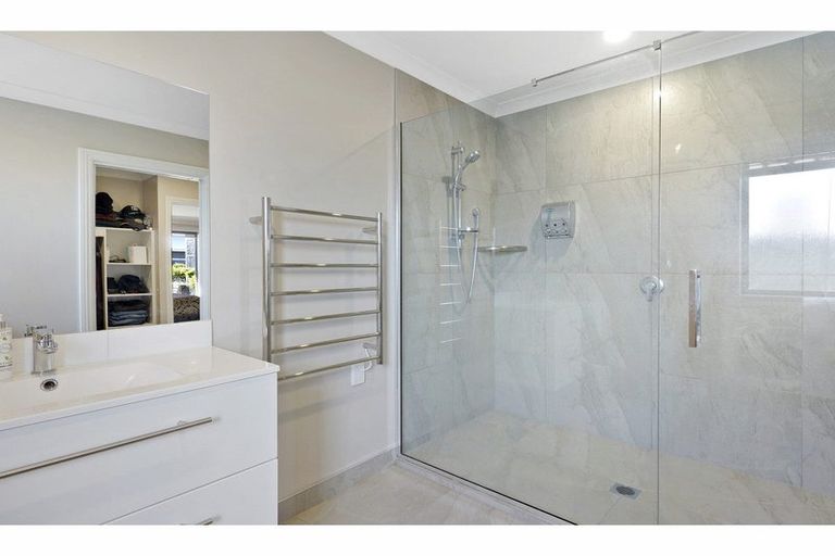 Photo of property in 33 Macphail Avenue, Rangiora, 7400