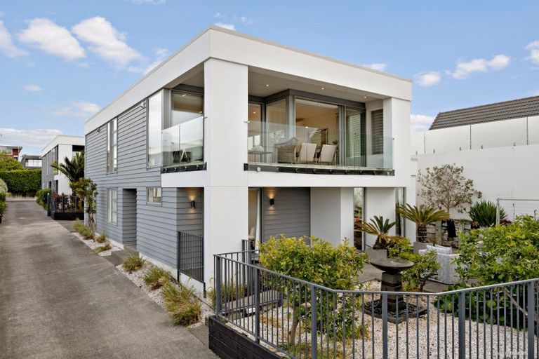 Photo of property in 38a Takutai Avenue, Bucklands Beach, Auckland, 2012