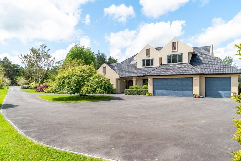 Photo of property in 43 Tvl Road, Blue Mountains, Upper Hutt, 5371