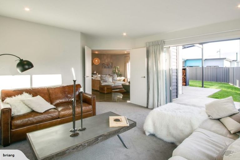 Photo of property in 29 Kapiti Drive, Poraiti, Napier, 4112