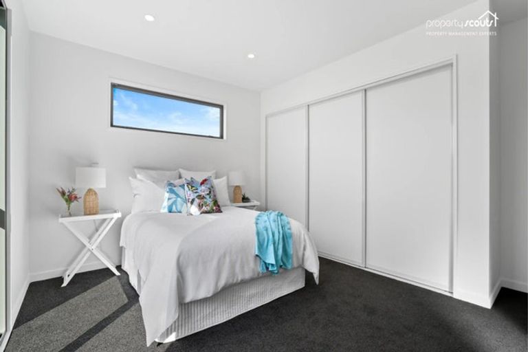 Photo of property in 2 Tarata Way, Lower Shotover, 9304