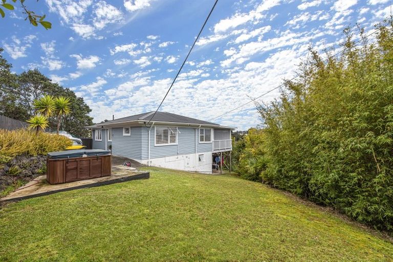 Photo of property in 143 Browns Bay Road, Browns Bay, Auckland, 0630