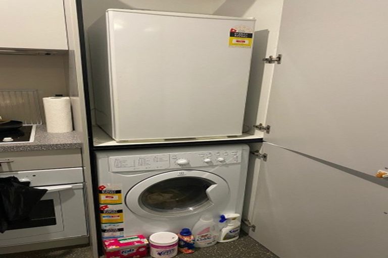 Photo of property in The Peak Apartments, 1001/170 Taranaki Street, Te Aro, Wellington, 6011