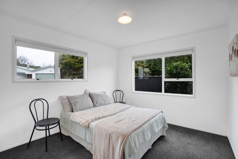 Photo of property in 14 Acacia Place, Bell Block, New Plymouth, 4312