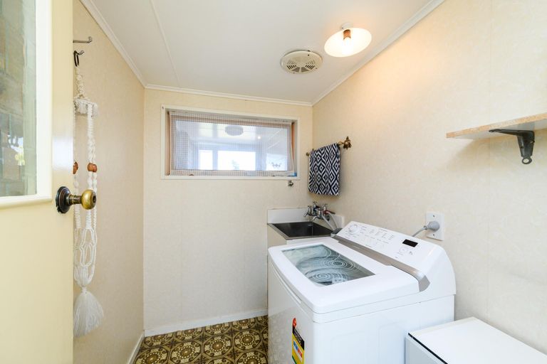 Photo of property in 46 Rennie Avenue, Milson, Palmerston North, 4414
