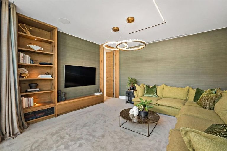 Photo of property in 26 Blomfield Spa, Takapuna, Auckland, 0622