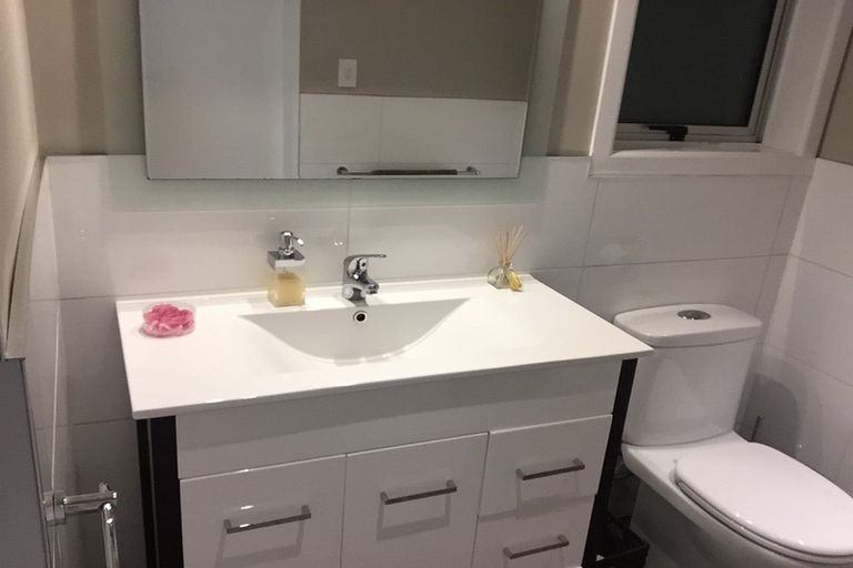 Photo of property in 17 Birdling Place, Halswell, Christchurch, 8025