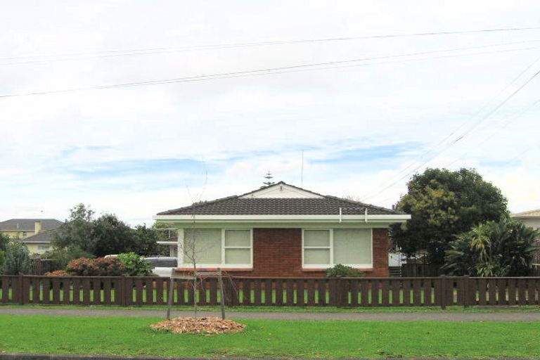 Photo of property in 3/19 Central Avenue, Papatoetoe, Auckland, 2025