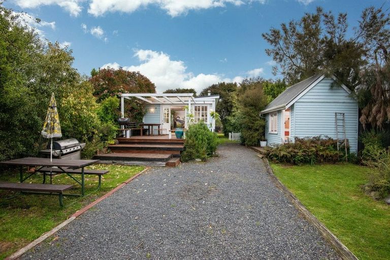 Photo of property in 92 Beach Road, Long Beach, Port Chalmers, 9081