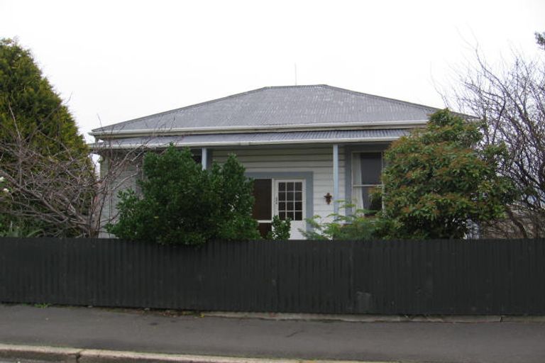 Photo of property in 34 Wesley Street, South Dunedin, Dunedin, 9012