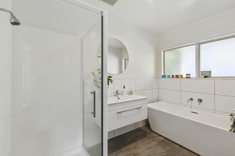 Photo of property in 19a Heihei Place, Paraparaumu, 5032