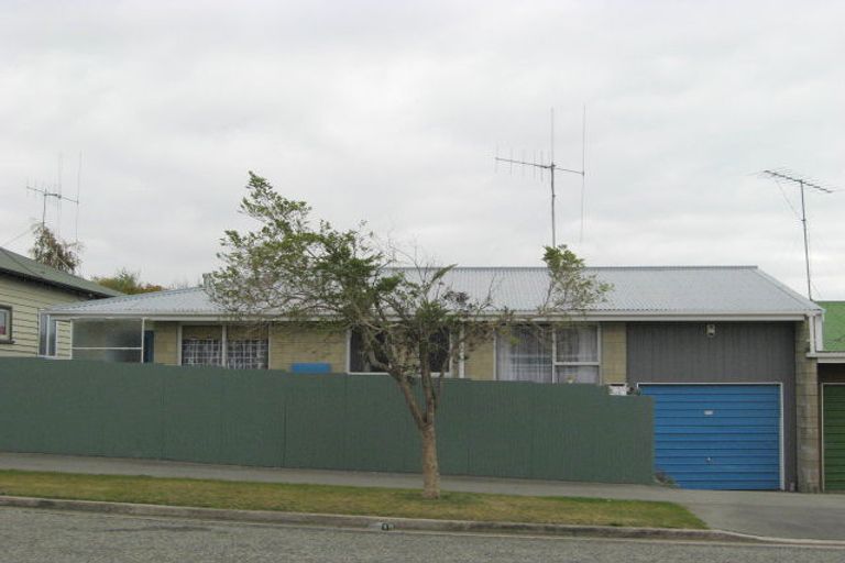 Photo of property in 25 Aynsley Street, Parkside, Timaru, 7910