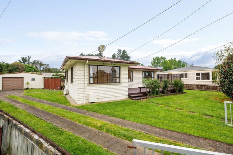 Photo of property in 66 Southsea Crescent, Silverdale, Hamilton, 3216