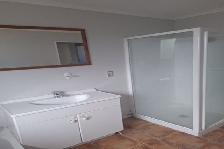 Photo of property in 9 Sandhurst Place, Nawton, Hamilton, 3200