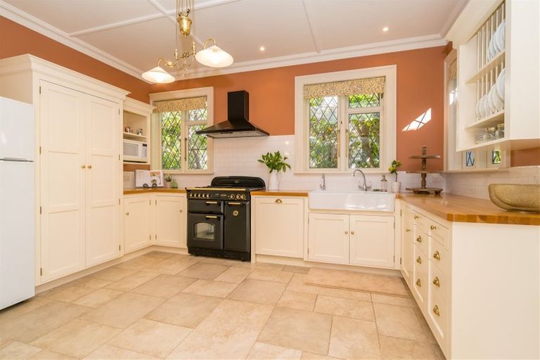 Photo of property in 14 Lynwood Avenue, Maori Hill, Dunedin, 9010