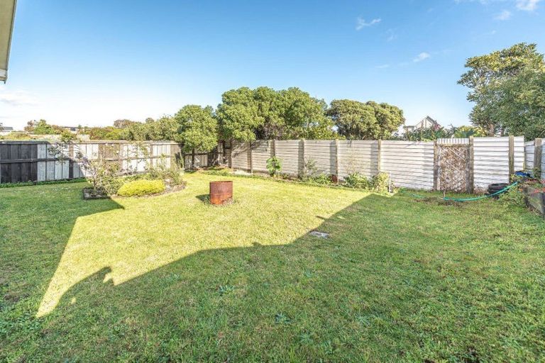 Photo of property in 93a Matai Street, Castlecliff, Whanganui, 4501