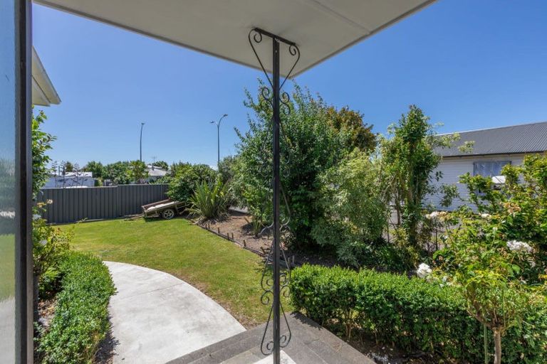 Photo of property in 62 Napier Road, Havelock North, 4130