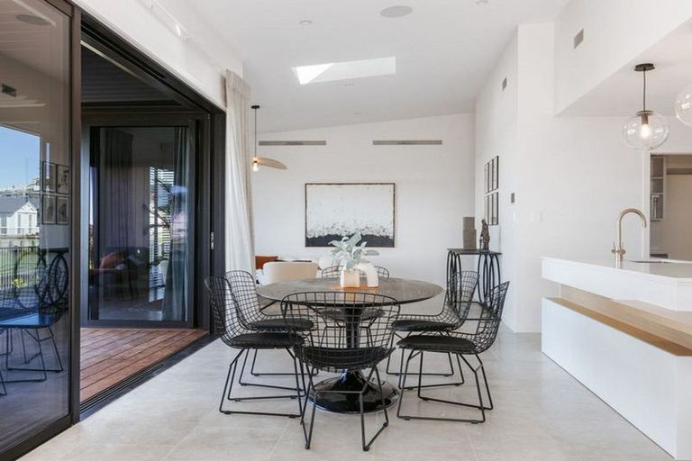 Photo of property in 19 Ridge Drive, Omokoroa, 3114