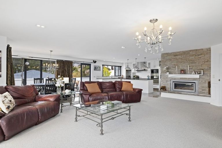 Photo of property in 214 Gladstone Road North, Mosgiel, 9024