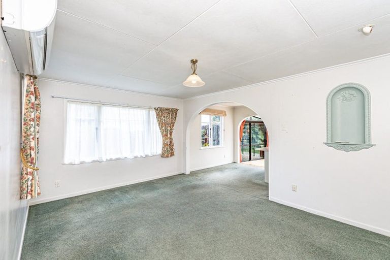 Photo of property in 62 Parkes Avenue, Saint Johns Hill, Whanganui, 4501
