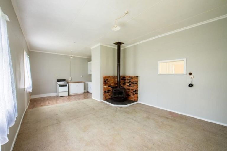 Photo of property in 30 Whitehaven Street, Lawrence, 9532