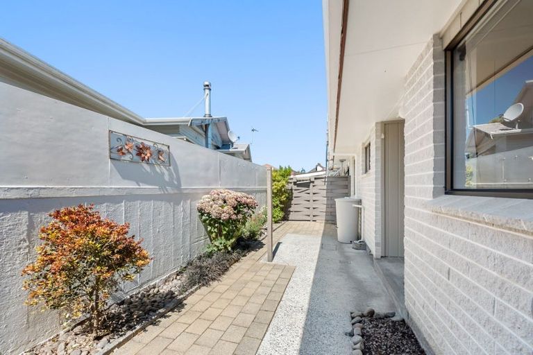 Photo of property in 48 Mabey Road, Avalon, Lower Hutt, 5011
