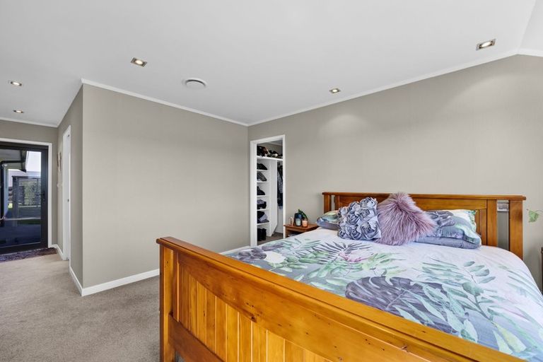 Photo of property in 17 Lower Duthie Road, Kapuni, Hawera, 4675